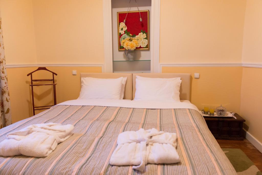 Vogiatzopoulou Guesthouse Agios Georgios Nilias Quarto foto