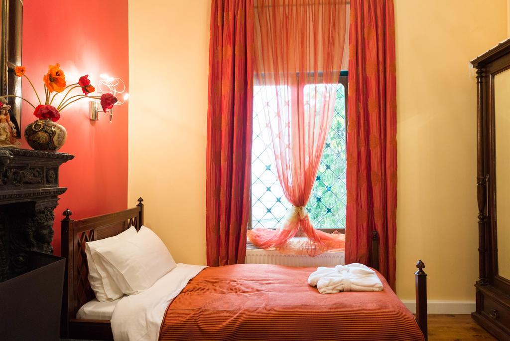 Vogiatzopoulou Guesthouse Agios Georgios Nilias Quarto foto